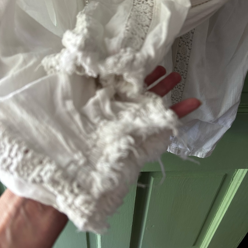 Sundance White Long Sleeve Top with Lace Detail - Picture 5 of 9